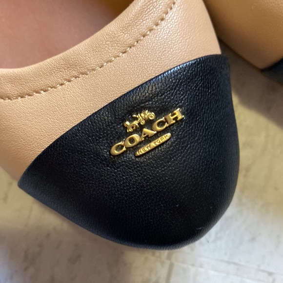 Coach Chelsea Ballet Flats 8 - Picture 2 of 4